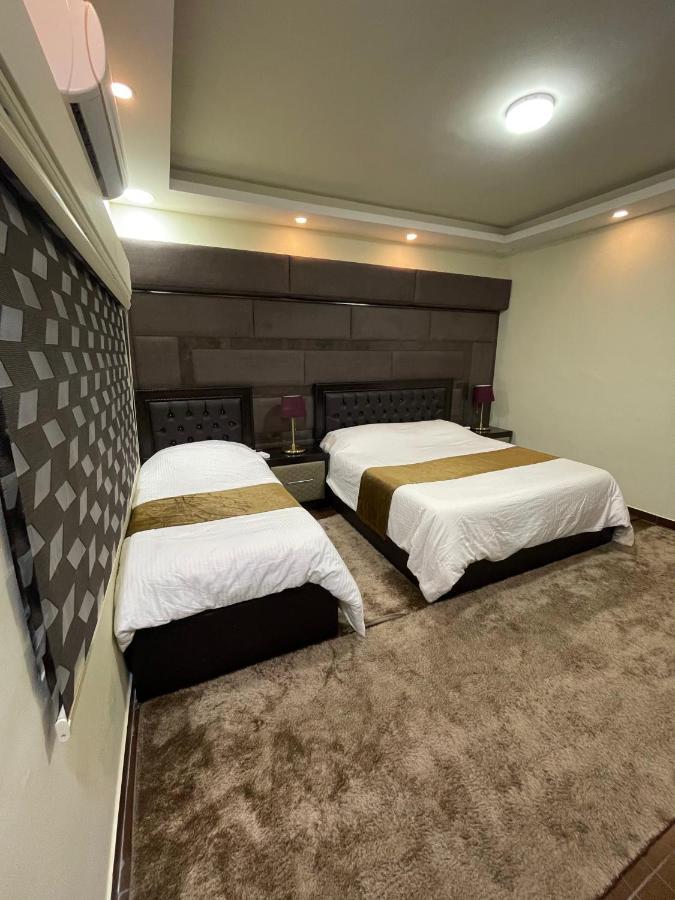 Oqdeh Studio Jarash Extérieur photo